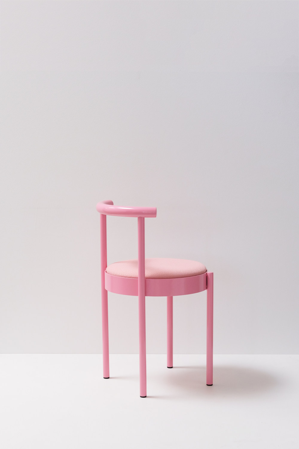 leibal_soft-chair_daniel-emma_20.jpg