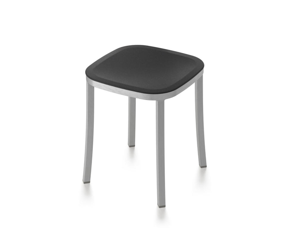 Emeco_1_Inch_Jasper_Morrison_1.jpg