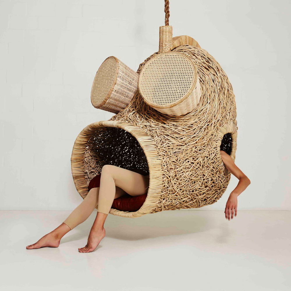 suspended-sofas-cocoons-and-nests-by-porky-hefer-rushi-02.jpg