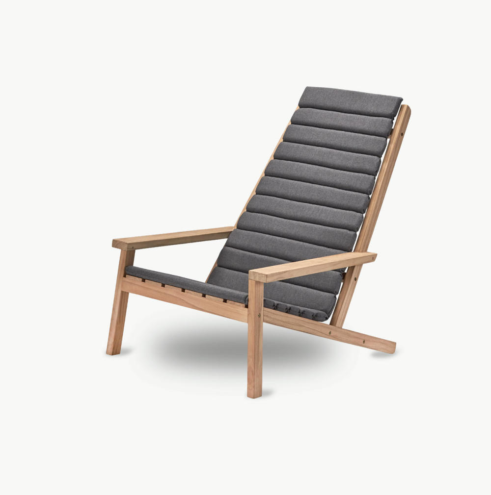 Skagerak-2017-1-Between-Lines-Deck-Chair.jpg
