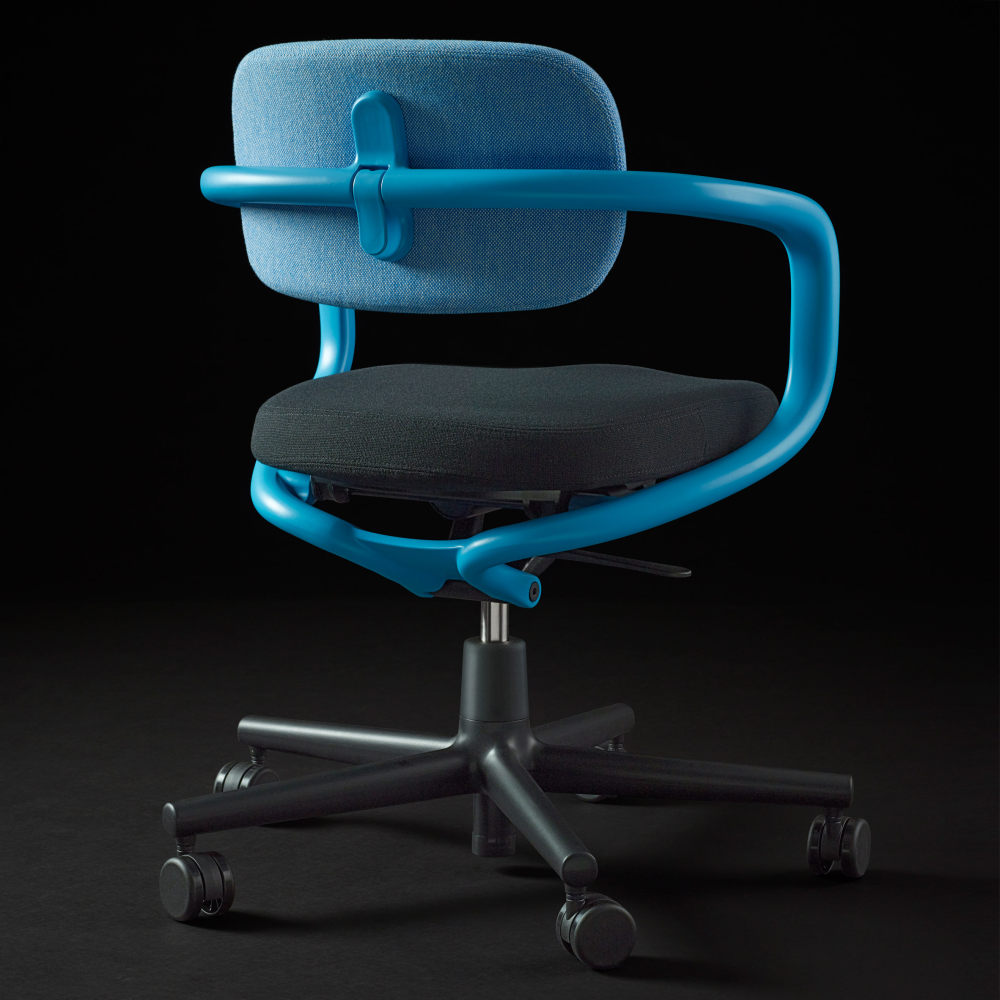 vitra-allstarchair-konstantin-grcic-furniture-design_rushi_hero.jpg
