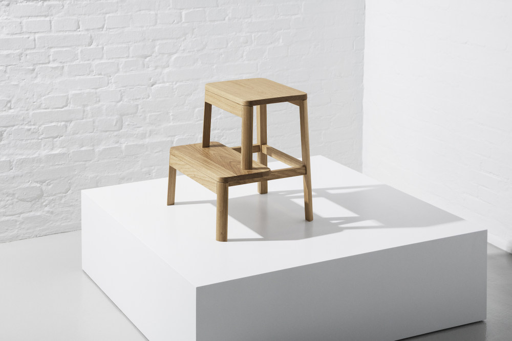 MILLION_IMAGE_ARISE_STOOL_OAK.jpg