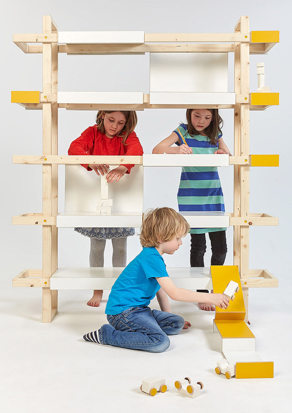 press-play-childrens-furniture_burg-university-art-design_milan-2016_rushi_936_11.jpg