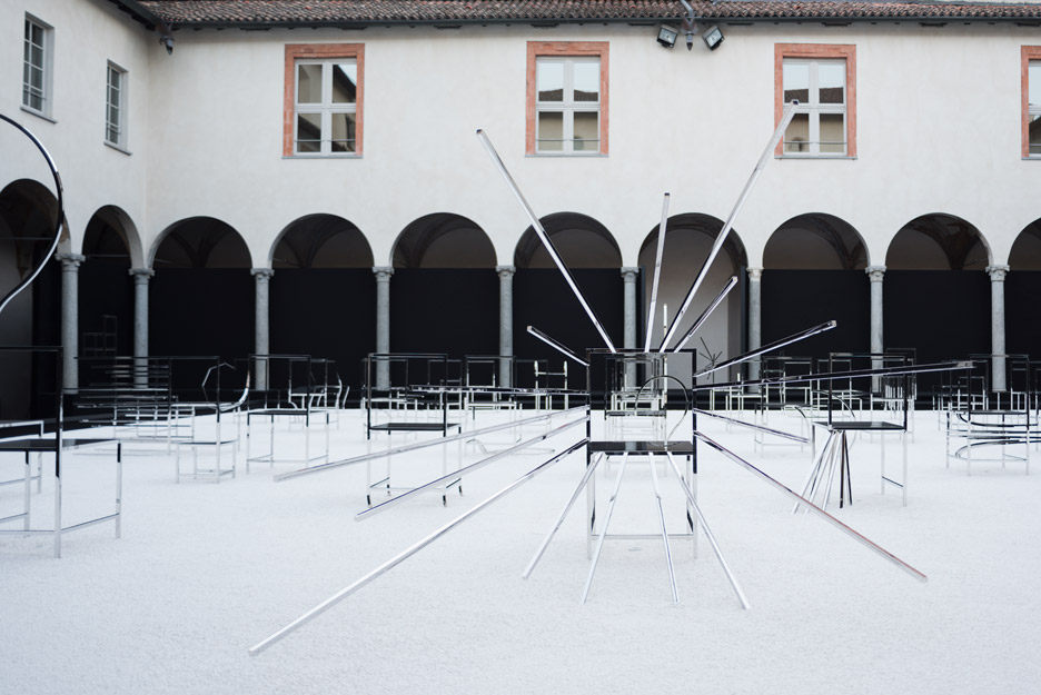 50-manga-chairs-nendo-installation-milan-design-week_rushi_sq.jpg