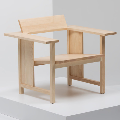 Clerici-Chair_Konstantin-Grcic_rushi_sqa.jpg