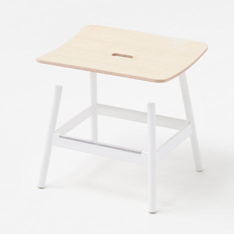 Nendo-float-stool-for-Moroso_rushi_468_0.jpg