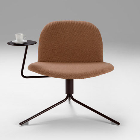 Richard-Hutten-Satellite-chair-Offecct-Stockholm-2015_rushi_468_9.jpg