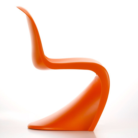 Panton-chair_Vitra_rushi_1.jpg