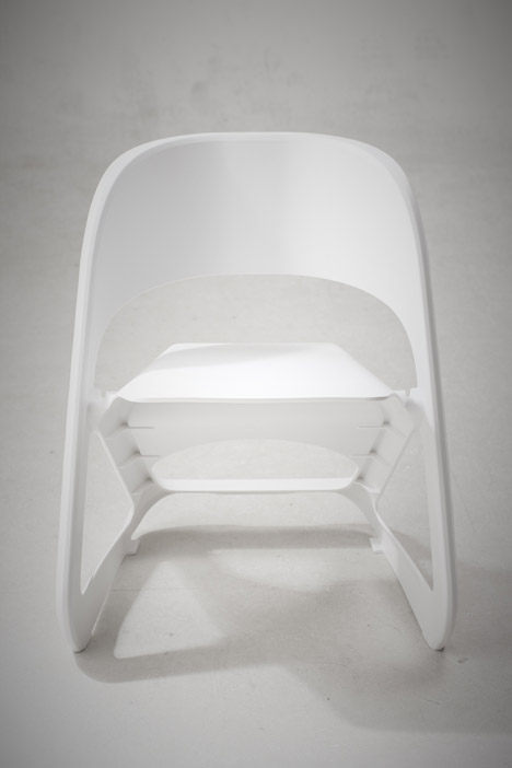 Sleeed_chairs_by_Centimeter_Studio_rushi_468c_0.jpg