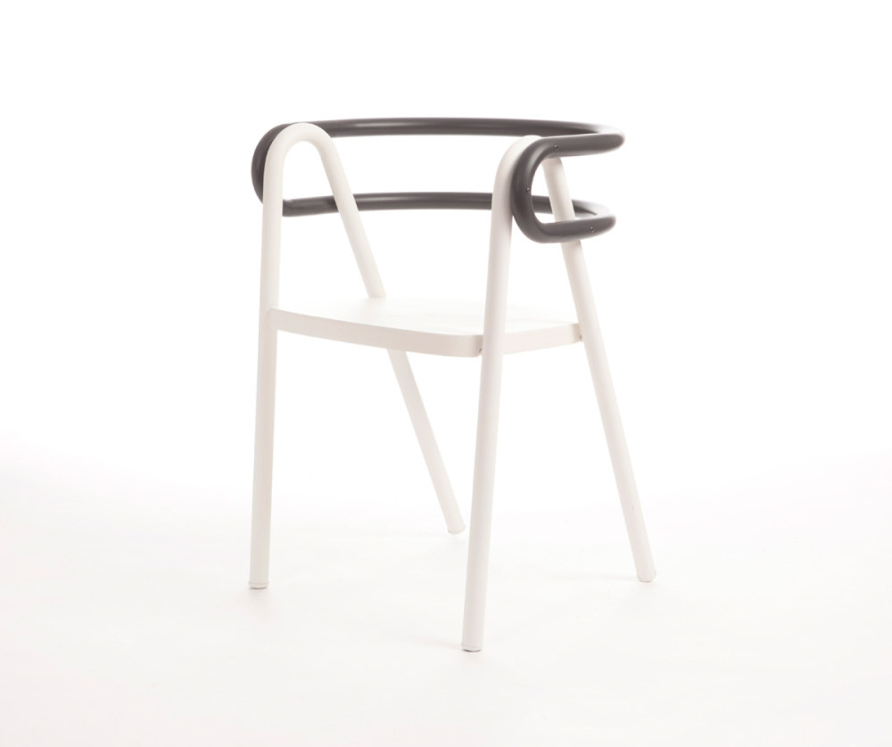 composition-chair-1-4.jpg