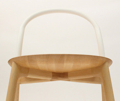 Sling-Chair-by-Joe-Doucet_rushi_2.jpg