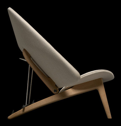 Hans-Wegner-Peacock-Chair_rushi_sq.jpg