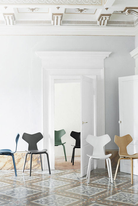 Original-Grand-Prix-chair-Fritz-Hansen-Arne-Jacobsen_rushi_sq.jpg