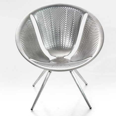 Diatom-sofa-by-Ross-Lovegrove_rushi_1sq.jpg