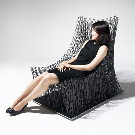 Luno-Armchair-by-Il-Hoon-Roh_rushi_468_sq.jpg