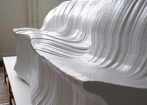 Cutting-Edge-sofa-by-Martijn-Rigters-cut-from-huge-block-of-foam-using-hot-wires_rushi_1sq.jpg