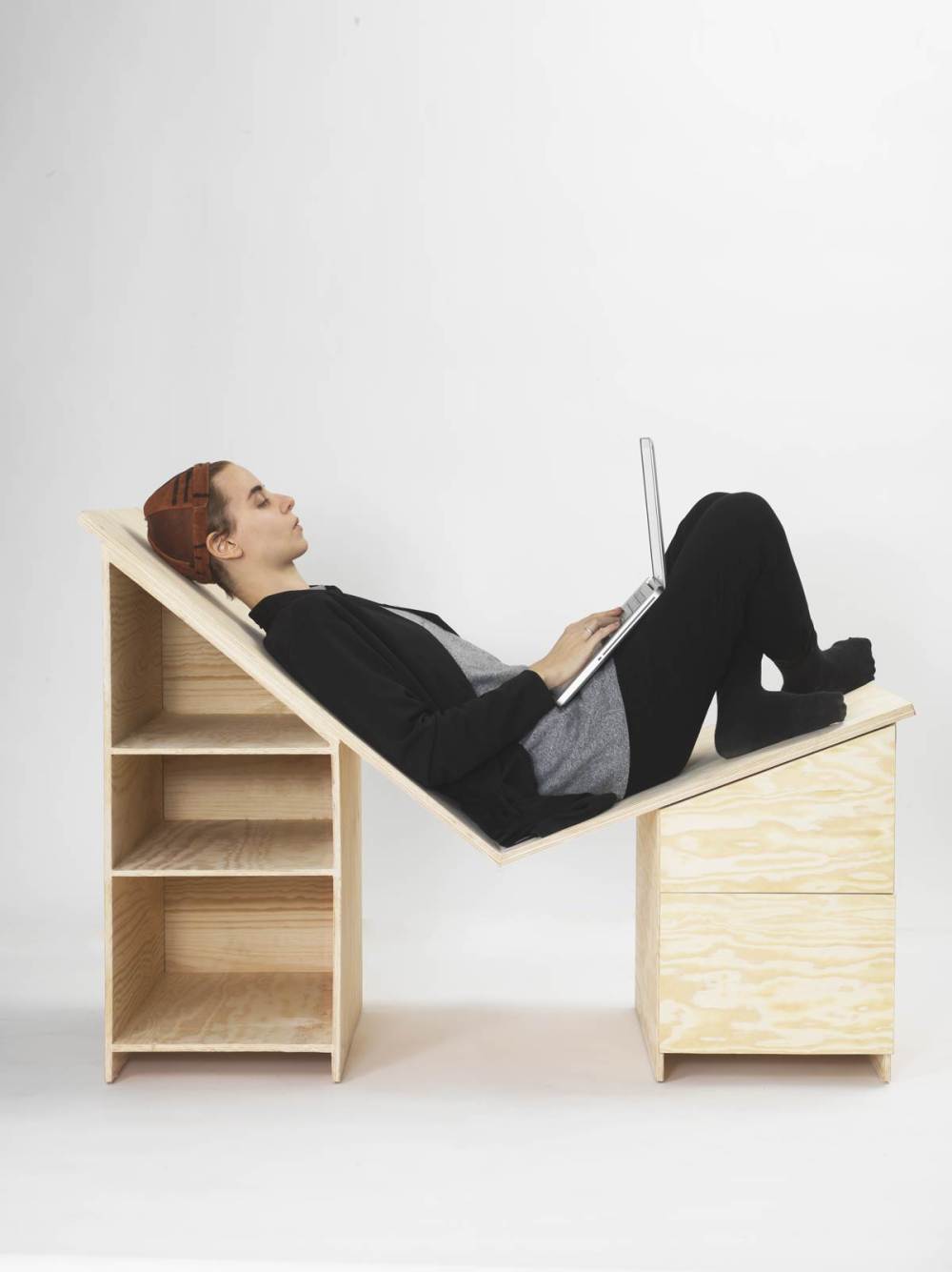 minna-magnusson-all-in-one-desk-and-chair-2.jpg