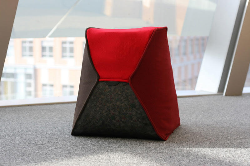 P.P.Capsule-Beanbag-KaCaMa-Design-Lab-1.jpg