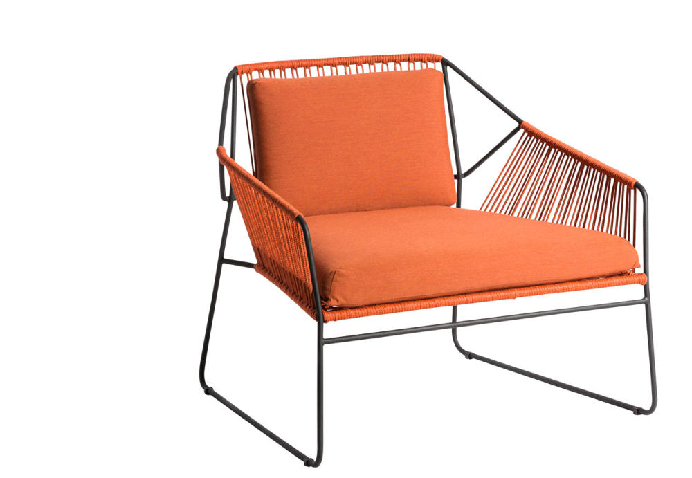 OASIQ-Mark-Gabbertas-SANDUR-Chair-1.jpg