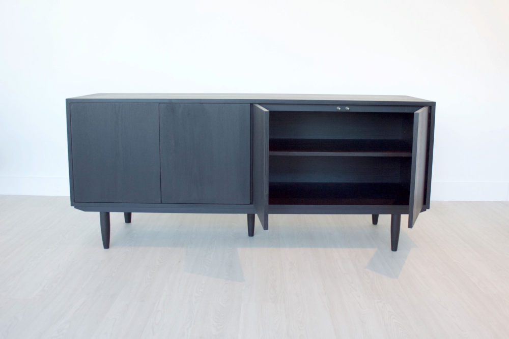 sideboard-002.jpg