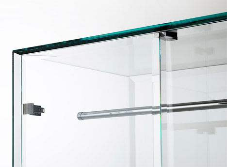 Prism-glass-closet_Tokujin-Yoshioka_Glas-Italia_rushi_468_6.jpg