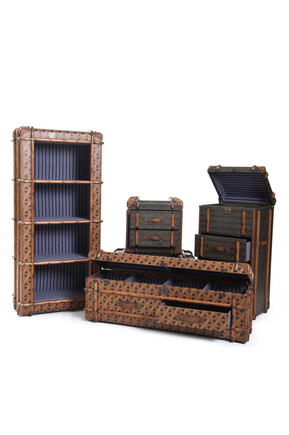 1408695875405globetrecker-bookcase--chest-of-drawers--trunk-low.jpg