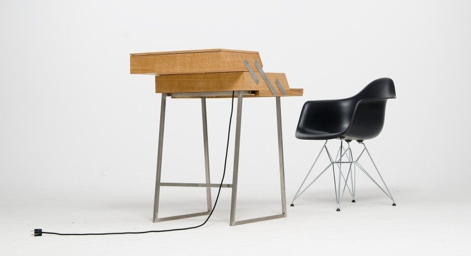 klippen-klappen-folding-smart-desk-by-greg-orkorolewicz-gessato-gblog-2.jpg