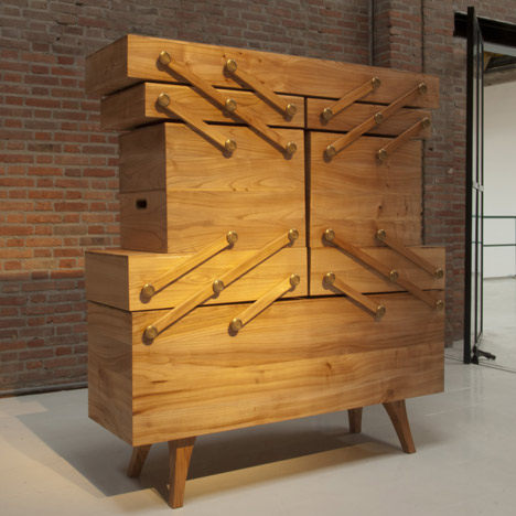 rushi_Sewing-box-by-Kiki-van-Eijk-1.jpg