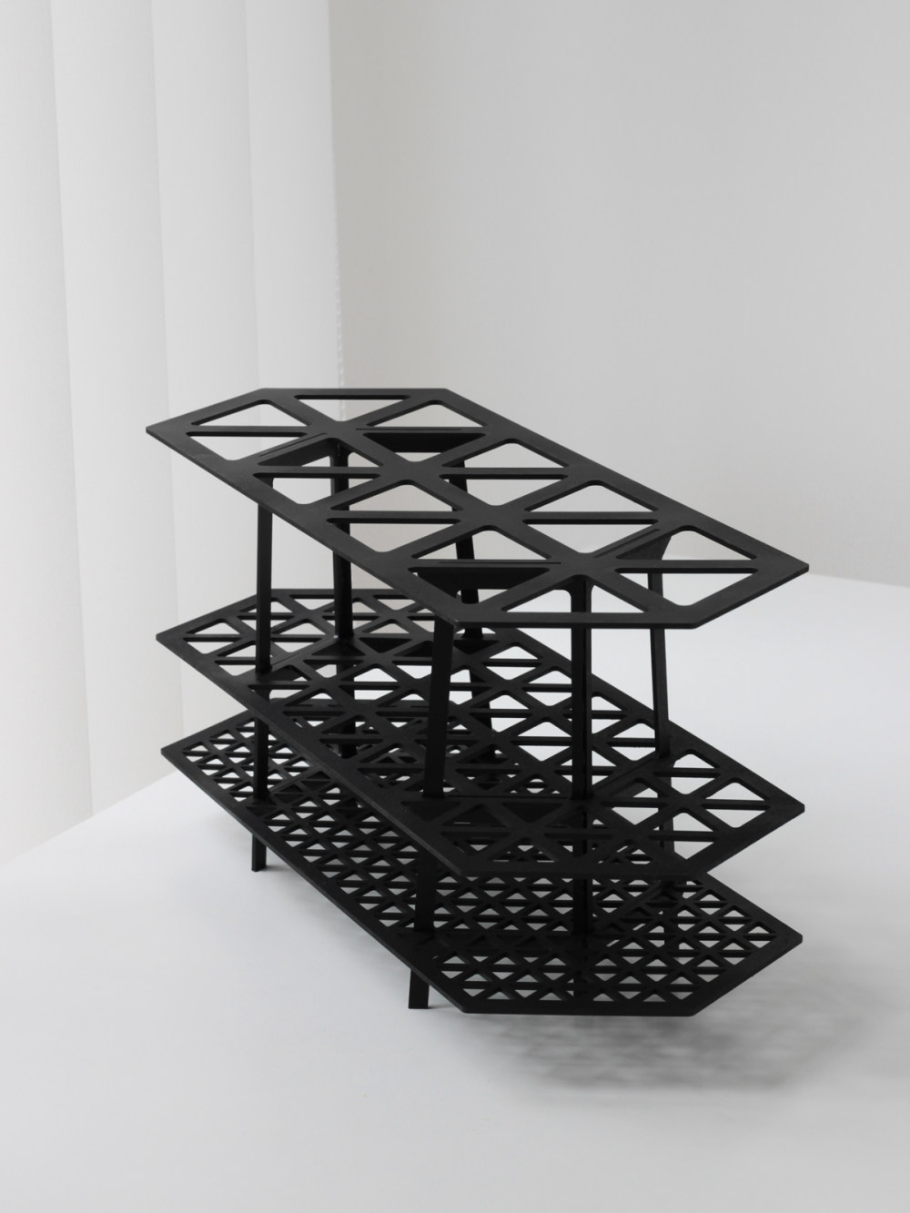 Gridded_Shelf_06.jpg