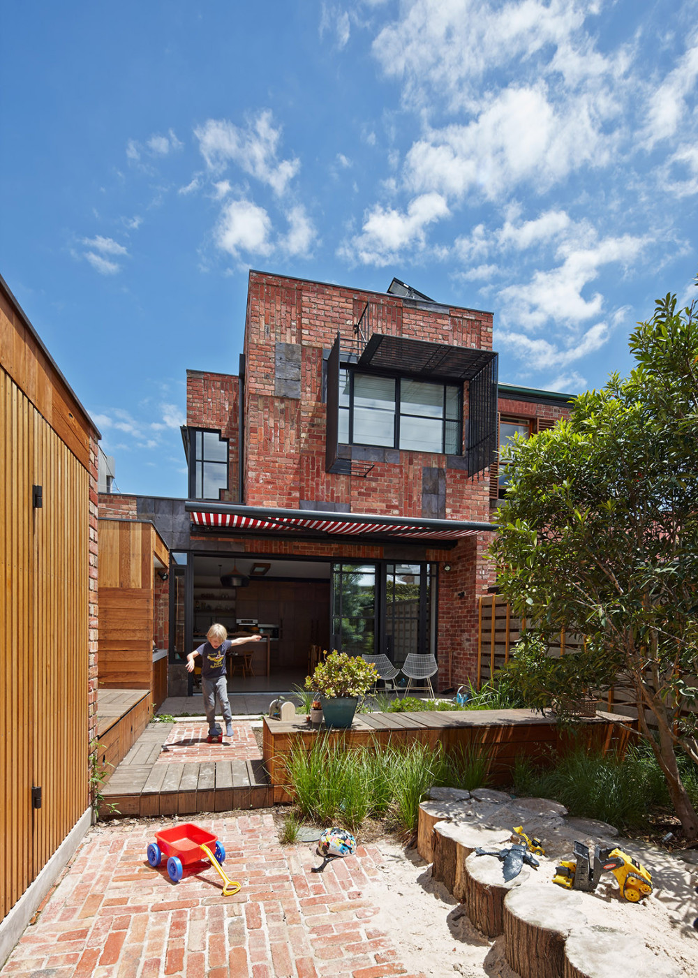 PHOOEY-Architects-Cubo-House-04.jpg