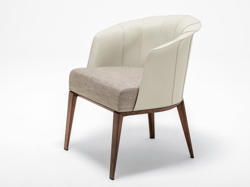 b_aura-easy-chair-giorgetti-332375-reldf726dd2.jpg