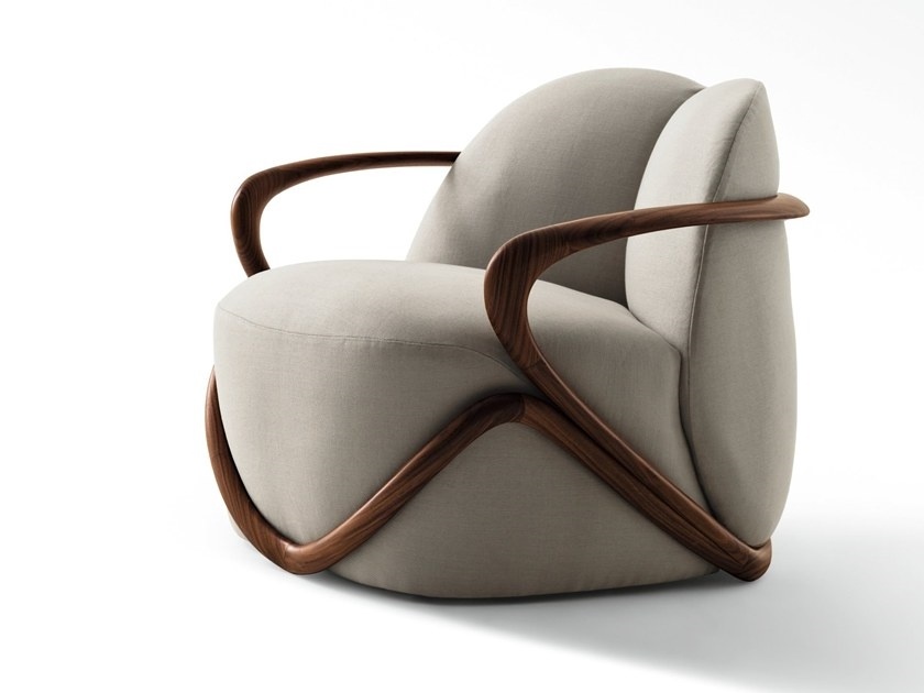 b_HUG-GIORGETTI-332419-rel1499410a.jpg