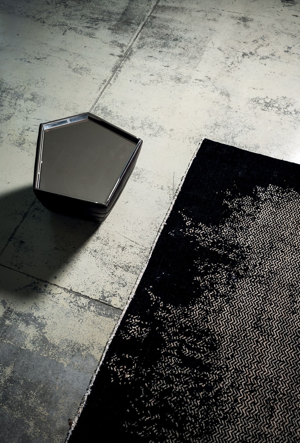 Tactile_tavolino_02.jpg
