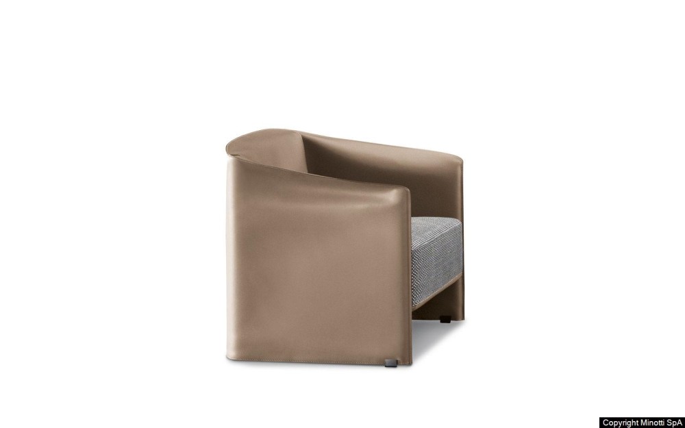 z_case-armchair-scont.jpg