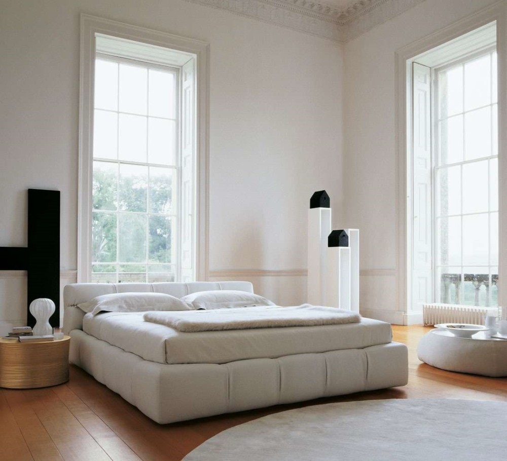 30--01-BEB_ITALIA-TUFTY-BED-01.jpg