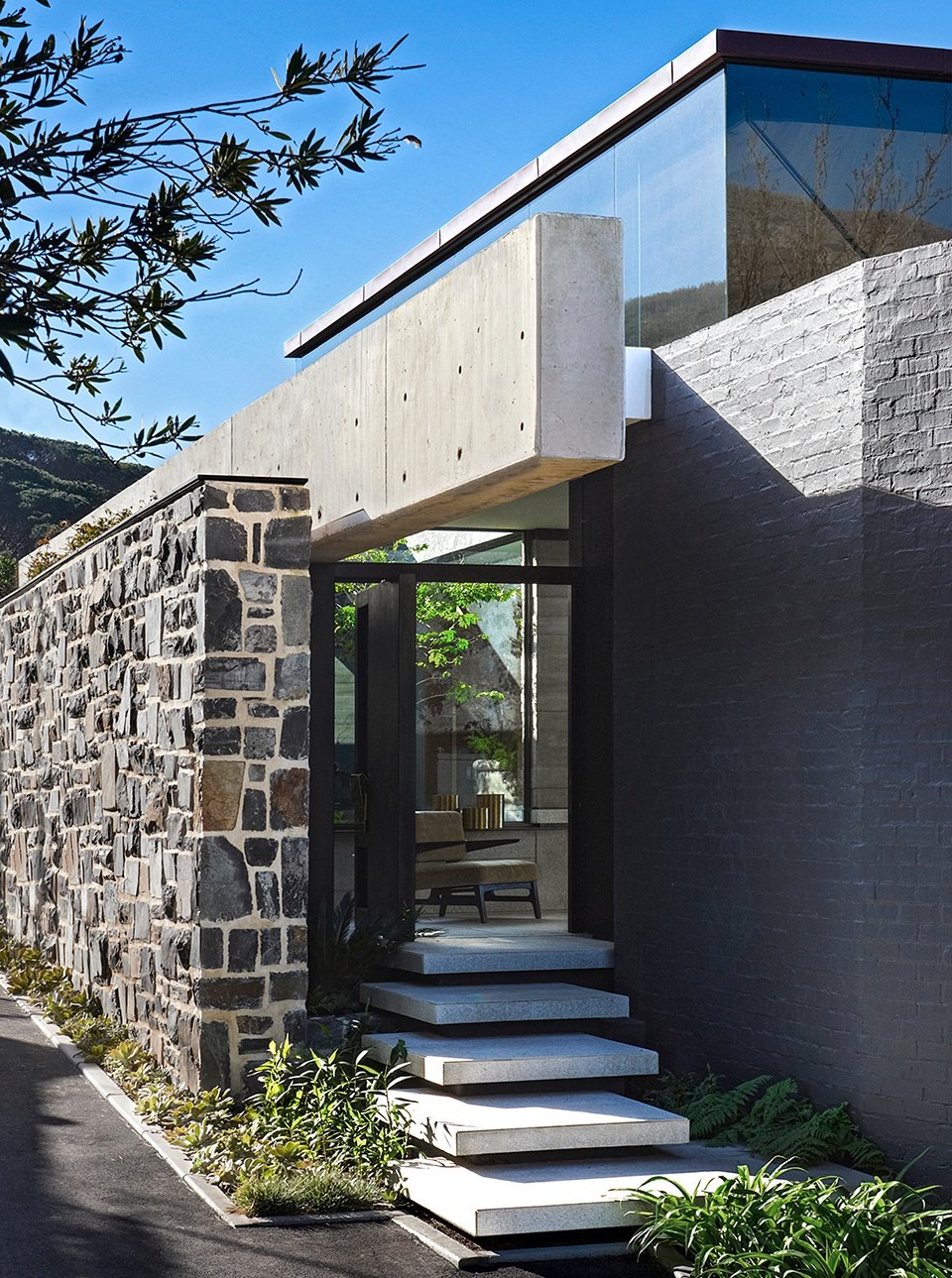 KLOOF 119A住宅，开普敦_008-kloof-119a-by-saota.jpg