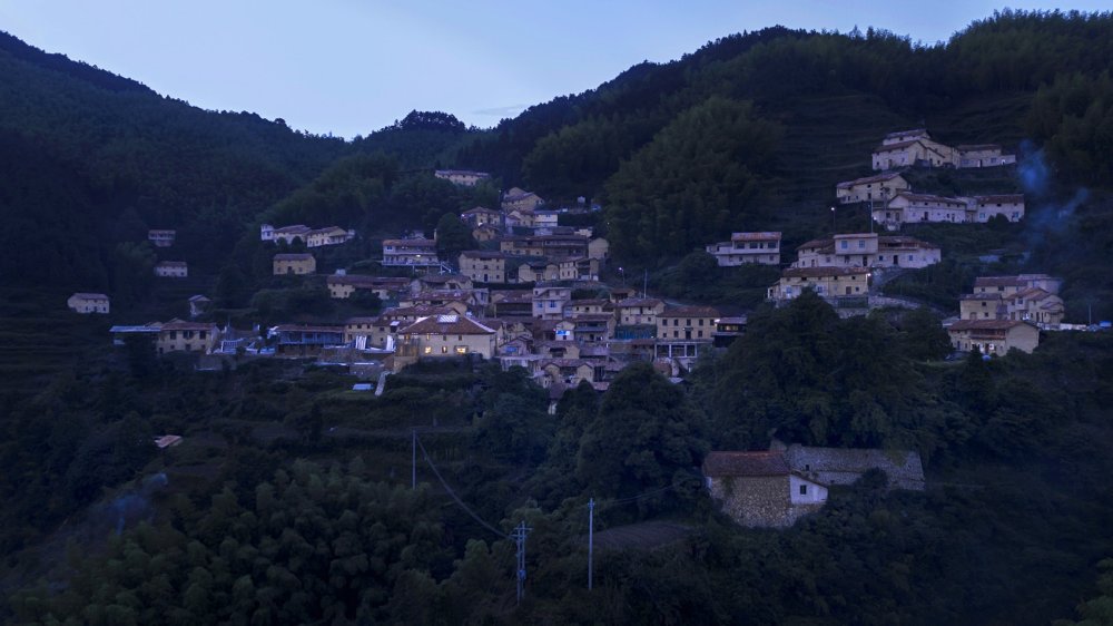 张雷 - 崖居山村的平民图书馆_18.jpg