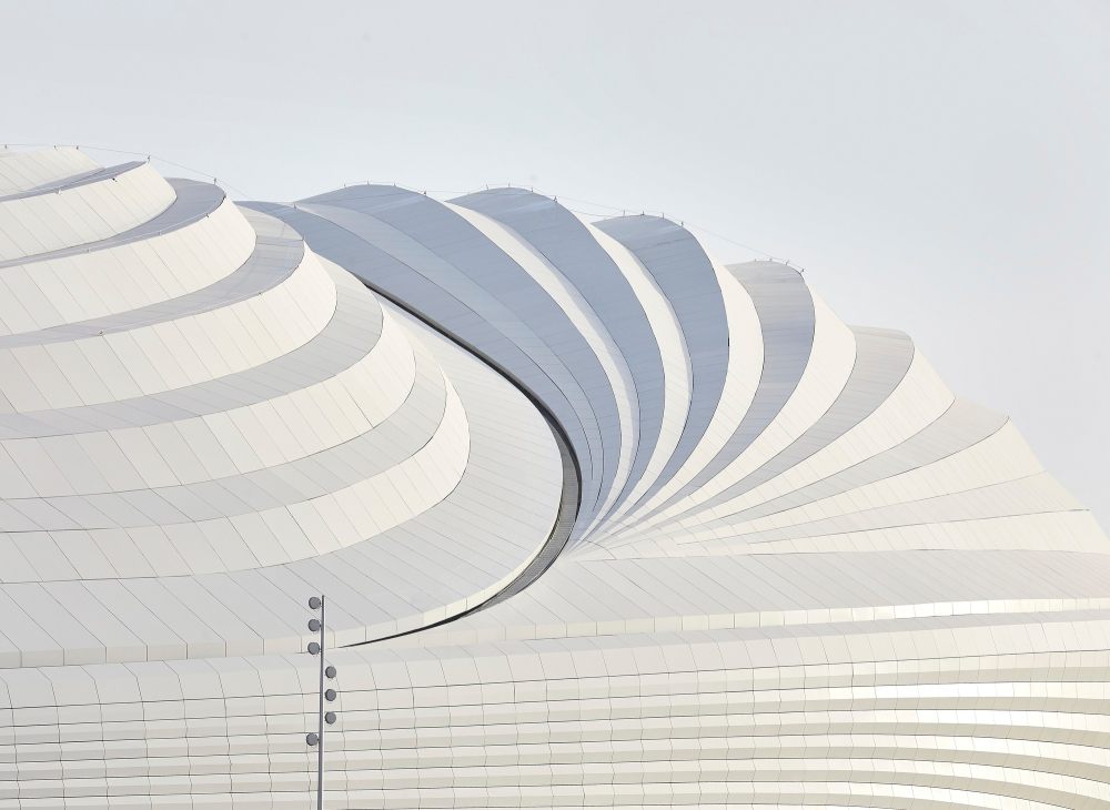 01_ZHA_Al_Wakrah_Stadium_Qatar_©Hufton_Crow.jpg