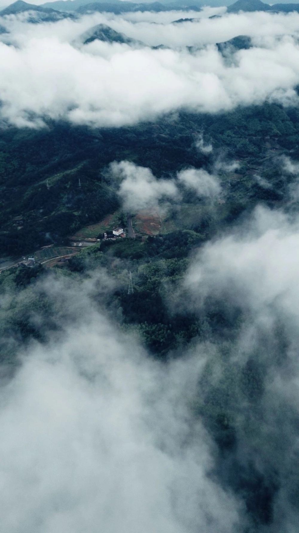 一山空间设计山行-溪畔民宿_2.jpg