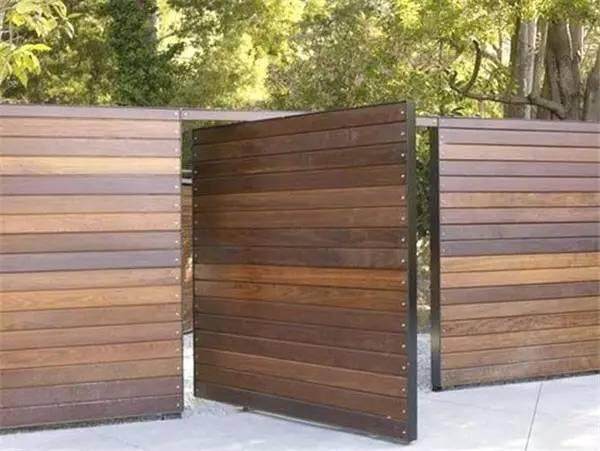 15个创意的木质围墙，不仅好看还省时！_15个创意的木质围墙，不仅好看还省时！-3.jpg