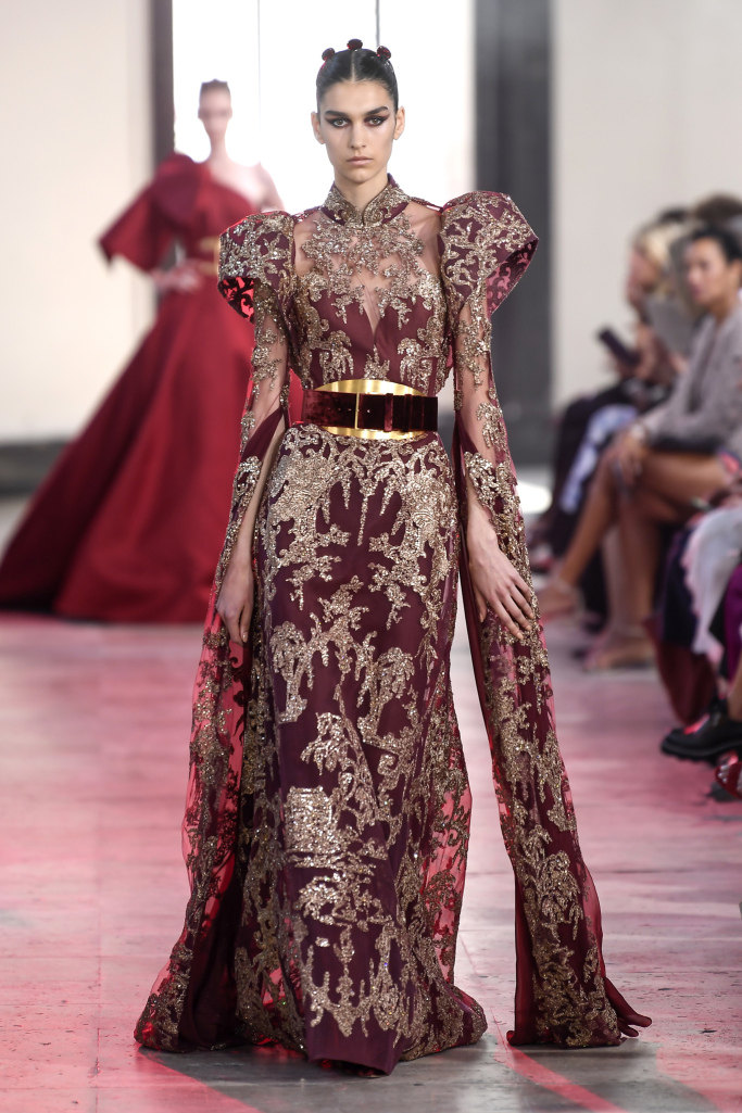 Elie Saab 2019秋冬高級定制系列-17.jpg