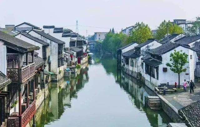 一桥一流水，25座美好的中国古镇，余生如河慢慢流淌_一桥一流水，25座美好的中国古镇，余生如河慢慢流淌-6.jpg