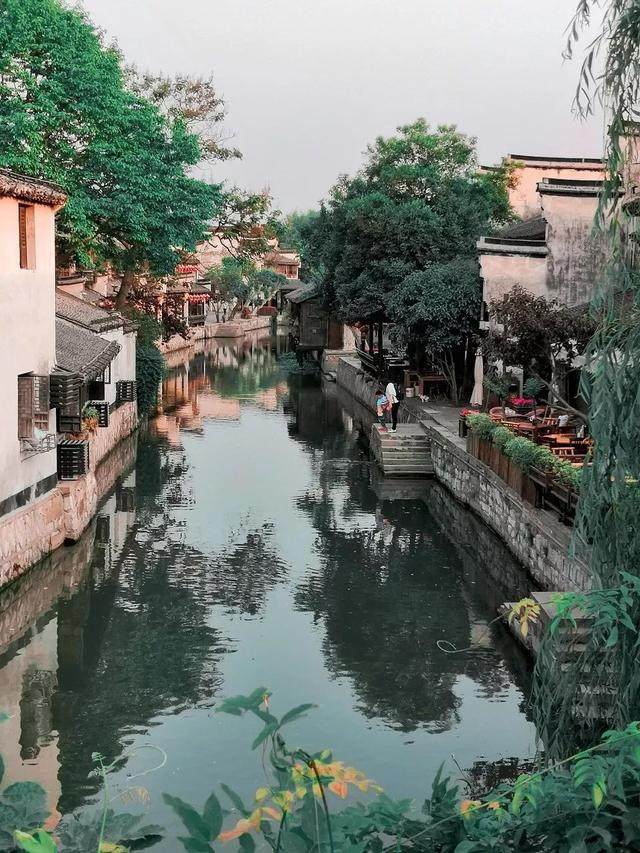 50个中国最美的古村镇，余生慢慢走遍_50个中国最美的古村镇，余生慢慢走遍-9.jpg