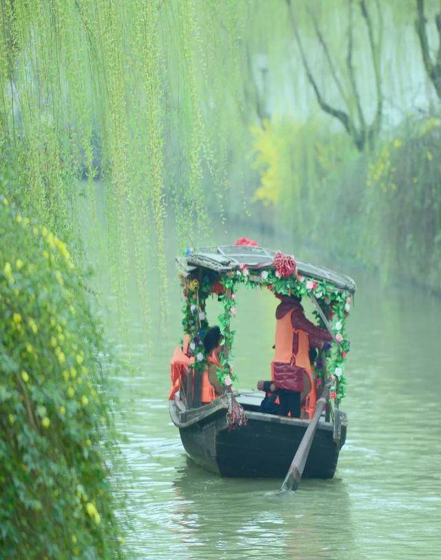 50个中国最美的古村镇，余生慢慢走遍_50个中国最美的古村镇，余生慢慢走遍-18.jpg