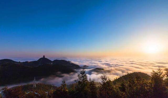 贵州私藏这个“中国凉都”，夏天19℃，景美人还少避暑又避世_贵州私藏这个“中国凉都”，夏天19℃，景美人还少避暑又避世-28.jpg