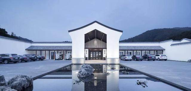 隐于杭州西湖的这间酒店，200间江南宅院铺绘了一幅山水长卷-6.jpg
