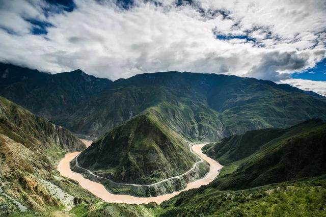 这条路藏着世界第一的美景，《中国地理杂志》评为最美的地方-36.jpg