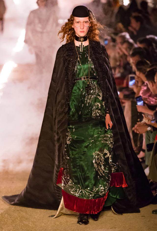 意大利奢侈时装品牌Gucci秋冬精华时装复古季02-8.jpg