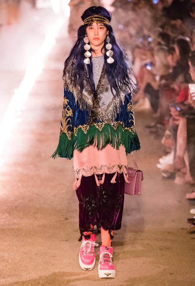 意大利奢侈时装品牌Gucci秋冬精华时装复古季02-9.jpg