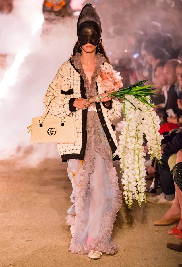 意大利奢侈时装品牌Gucci秋冬精华时装复古季02-11.jpg